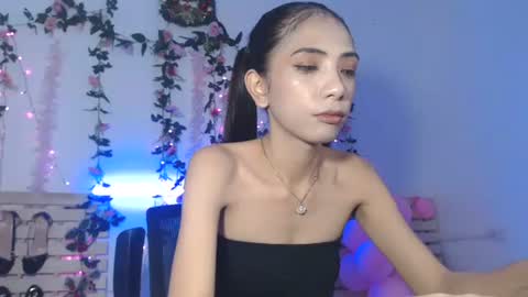 Snapshot of miss_sugar20 chatting on 23, 11, 2025 IM SUGAR online show from 23, 11, 2025