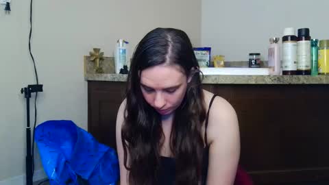 Bella online show from 4, 6, 2026