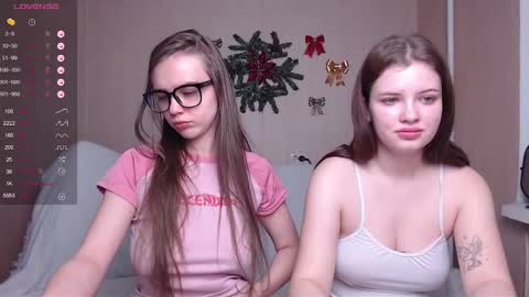 Snapshot of miss_sweetbb chatting on 29, 12, 2024 Bella online show from 29, 12, 2024