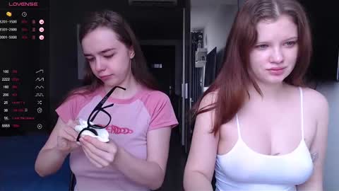 Snapshot of miss_sweetbb chatting on 28, 1, 2025 Bella online show from 28, 1, 2025