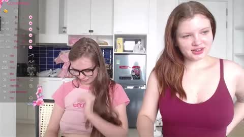 Snapshot of miss_sweetbb chatting on 14, 2, 2025 Bella online show from 14, 2, 2025