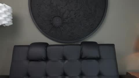 Snapshot of miss_vaiolette chatting on 1, 11, 2025 Vaiolette online show from 1, 11, 2025