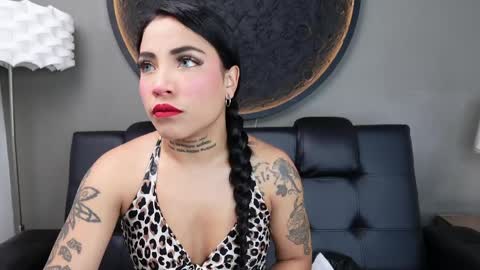 Vaiolette online show from 10, 4, 2026