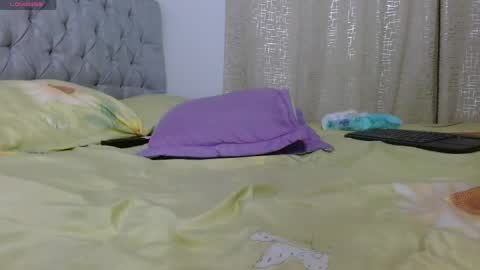 hanna    online show from 6, 3, 2025