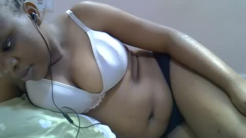 miss_velour online show from 12, 4, 2026