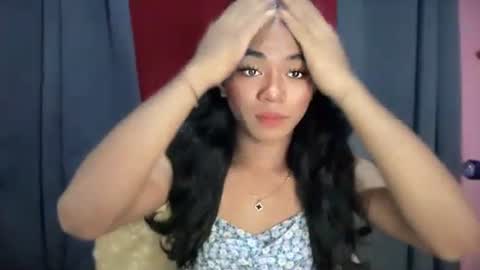 Snapshot of miss_veron_xoxo chatting on 10, 11, 2025 miss_veron_xoxo online show from 10, 11, 2025