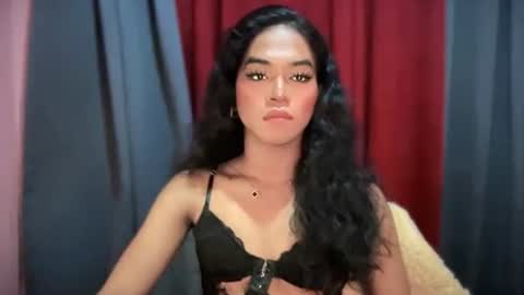 miss_veron_xoxo online show from 13, 11, 2025