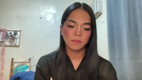 miss_veron_xoxo online show from 15, 4, 2026