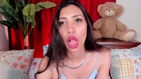 Miss Veronica online show from 21, 10, 2025