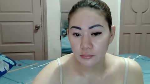 Snapshot of miss_zephyr chatting on 21, 2, 2026 HOT MOMMY ZEPHYR online show from 21, 2, 2026