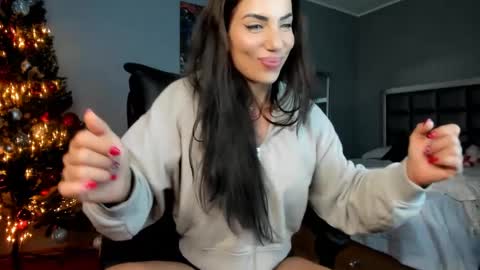 Snapshot of missale chatting on 17, 12, 2024 Alesyamuscledoll online show from 17, 12, 2024