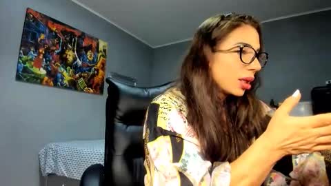 Snapshot of missale chatting on 9, 11, 2025 Alesyamuscledoll online show from 9, 11, 2025