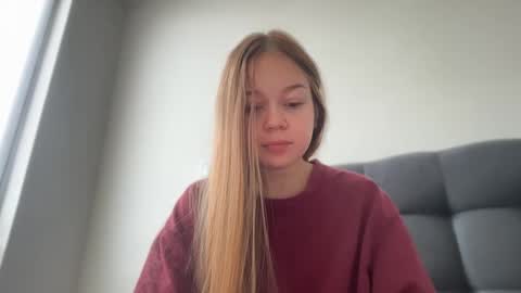 Snapshot of missameliah chatting on 24, 11, 2025 Ameliahs online show from 24, 11, 2025