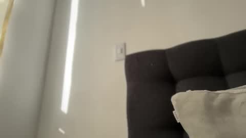 Snapshot of missameliah chatting on 1, 12, 2025 Ameliahs online show from 1, 12, 2025