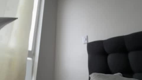 Snapshot of missameliah chatting on 4, 12, 2025 Ameliahs online show from 4, 12, 2025