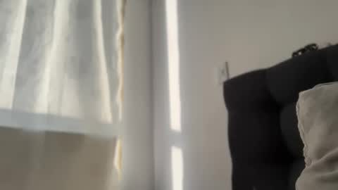 Snapshot of missameliah chatting on 15, 12, 2025 Ameliahs online show from 15, 12, 2025