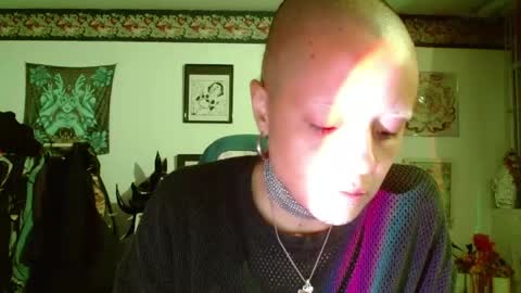 Snapshot of missanarky chatting on 17, 4, 2026 Anarkitten online show from 17, 4, 2026