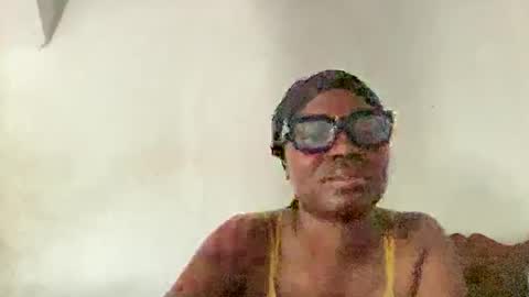 Missbelle online show from 14, 5, 2026