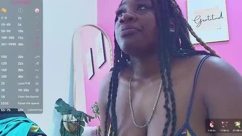 Miss Evelyn  online show from 23, 2, 2025