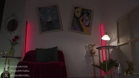 Snapshot of missbunnygirl chatting on 24, 4, 2026 missbunnygirl online show from 24, 4, 2026