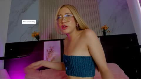 misscheelsee_as online show from 13, 9, 2025
