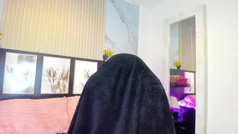 misscheelsee_as online show from 19, 9, 2025