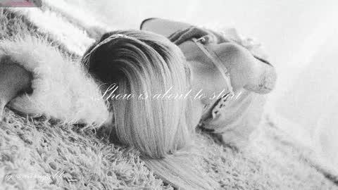 Chloe freelance model Please your thumbs up are important  online show from 18, 12, 2025