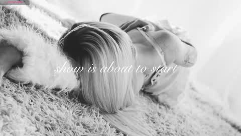 Chloe freelance model Please your thumbs up are important  online show from 24, 3, 2026