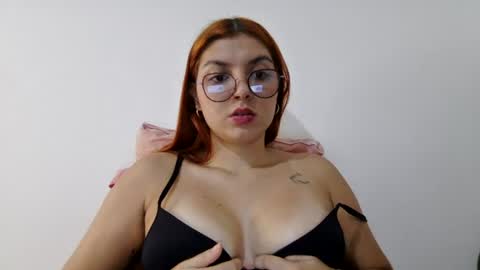 Snapshot of missdarcy_ chatting on 9, 8, 2026 Darcy online show from 9, 8, 2026