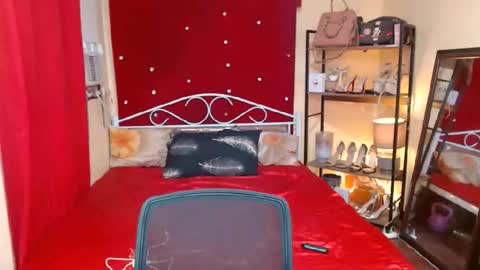 missdominantbigcockx online show from 14, 11, 2025