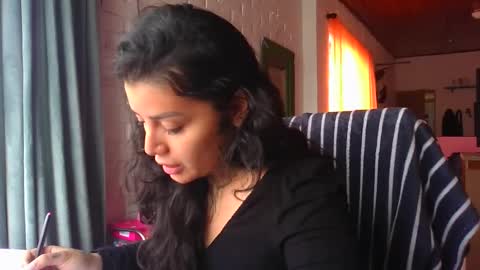 Snapshot of misselii chatting on 12, 10, 2025 melodie online show from 12, 10, 2025