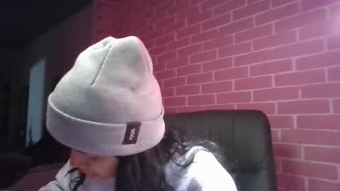 Snapshot of misselii chatting on 26, 11, 2025 melodie online show from 26, 11, 2025