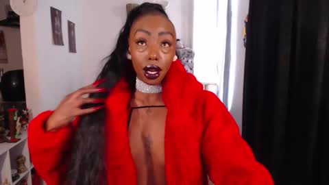 Emilie Diaz online show from 9, 3, 2026