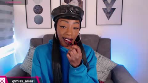 Snapshot of missemilie1 chatting on 13, 7, 2026 Emilie Diaz online show from 13, 7, 2026