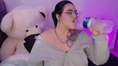 Snapshot of missevans_ chatting on 30, 6, 2026 missevans_ online show from 30, 6, 2026