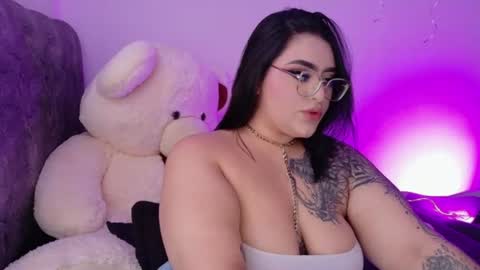 Snapshot of missevans_ chatting on 20, 7, 2026 missevans_ online show from 20, 7, 2026