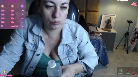 Maria Gomezz online show from 5, 2, 2025