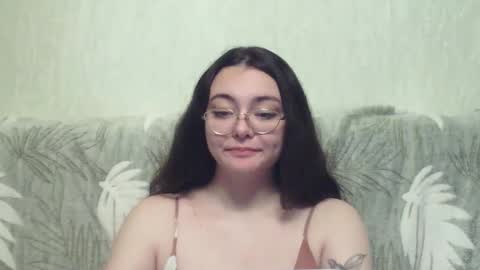 missis mona online show from 8, 12, 2024