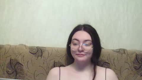Snapshot of missis_mona chatting on 5, 3, 2026 missis mona online show from 5, 3, 2026