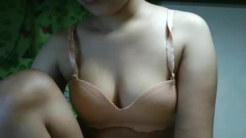 Jona online show from 27, 10, 2025