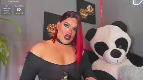 kassandra lazcano online show from 25, 11, 2025