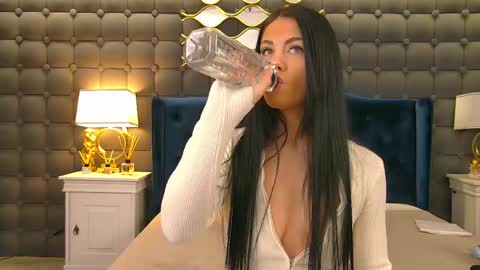 misskayaaa online show from 12, 4, 2026