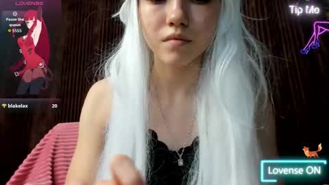 Snapshot of misskotomiss chatting on 2, 12, 2025 Kotomiss online show from 2, 12, 2025