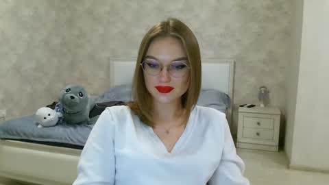 OneGoddess online show from 28, 1, 2025