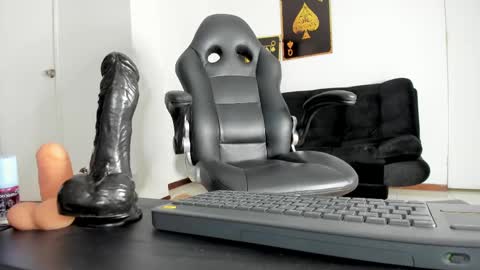 Martina online show from 13, 2, 2025