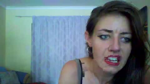 4bdn couple online show from 5, 3, 2025