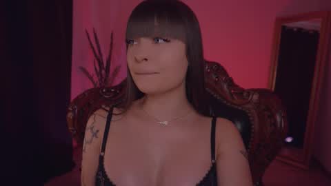 LUXXANDRA online show from 9, 3, 2025