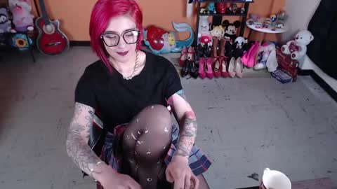 Snapshot of missmia2 chatting on 28, 1, 2025 Miss Mia online show from 28, 1, 2025