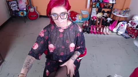 Snapshot of missmia2 chatting on 3, 2, 2025 Miss Mia online show from 3, 2, 2025