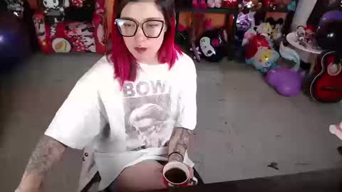 Snapshot of missmia2 chatting on 9, 9, 2025 Miss Mia online show from 9, 9, 2025